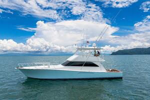 2004 Viking 61 Convertible 