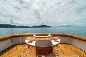 2004 Viking 61 Convertible thumbnail 79