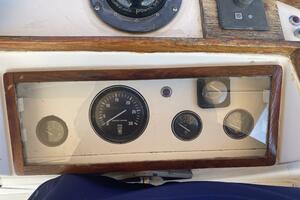 36ft Grand Banks Yacht For Sale