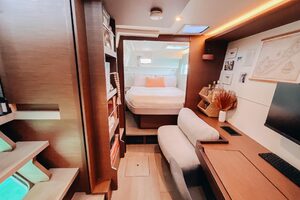 40ft Lagoon Yacht For Sale