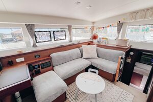 40ft Lagoon Yacht For Sale