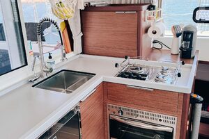 40ft Lagoon Yacht For Sale