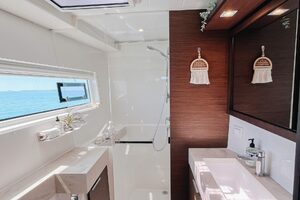 40ft Lagoon Yacht For Sale