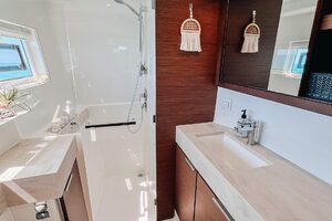 40ft Lagoon Yacht For Sale