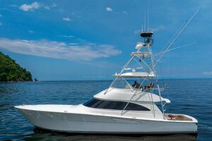 2021 Viking 58 Convertible 