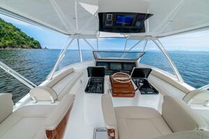 2021 Viking 58 Convertible 