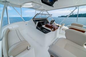 2021 Viking 58 Convertible 