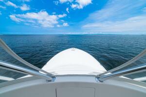 2021 Viking 58 Convertible 