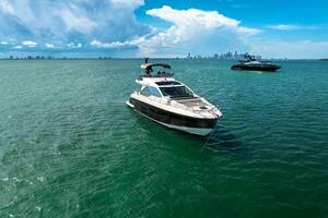 AMF 59ft Azimut Yacht For Sale