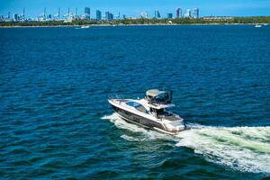 AMF 59ft Azimut Yacht For Sale