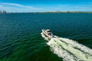 AMF 59ft Azimut Yacht For Sale