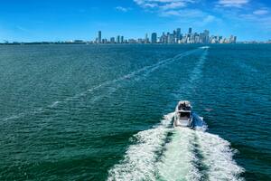 AMF 59ft Azimut Yacht For Sale