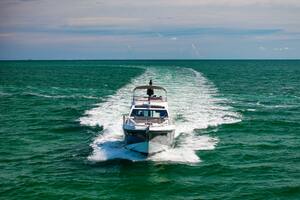 AMF 59ft Azimut Yacht For Sale