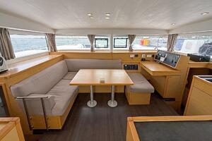2018-lagoon-400-s2-sail-9891976-20250731160137582-1.jpg
