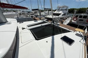 2018-lagoon-400-s2-sail-9891976-20250731155213320-1.jpg