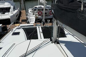 2018-lagoon-400-s2-sail-9891976-20250731155132891-1.jpg