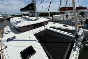 2018-lagoon-400-s2-sail-9891976-20250731155217365-1.jpg