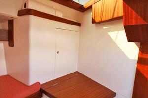 Interior Starboard Aft