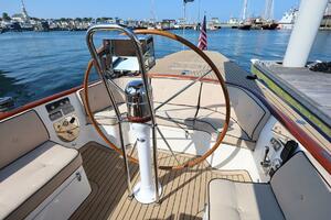 Aft Cockpit
