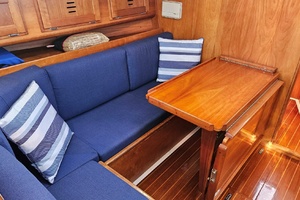 35ft Freedom Yacht For Sale
