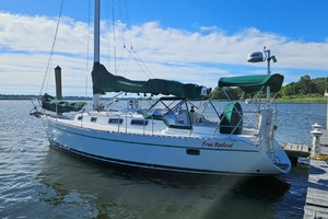 35ft Freedom Yacht For Sale