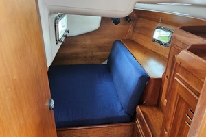 35ft Freedom Yacht For Sale