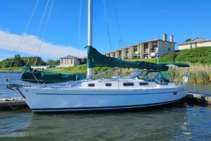 35ft Freedom Yacht For Sale