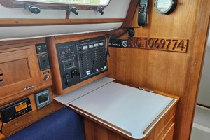 35ft Freedom Yacht For Sale