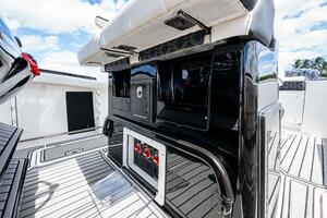 FLOATING STONES 29ft Tidewater Yacht For Sale