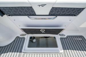 FLOATING STONES 29ft Tidewater Yacht For Sale
