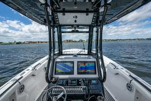 FLOATING STONES 29ft Tidewater Yacht For Sale