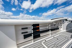 FLOATING STONES 29ft Tidewater Yacht For Sale
