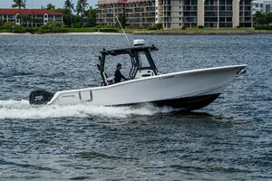 FLOATING STONES 29ft Tidewater Yacht For Sale