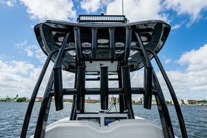FLOATING STONES 29ft Tidewater Yacht For Sale