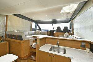 2016 Princess 52 Flybridge thumbnail 23