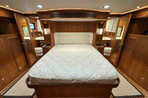 BARCHETTA 2022 Marlow Explorer 53E Yacht For Sale in Palmetto FL