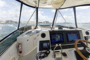 2007 Sea Ray 52 Sedan Bridge thumbnail 22