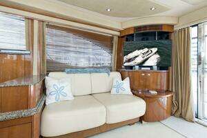 2007 Sea Ray 52 Sedan Bridge thumbnail 8