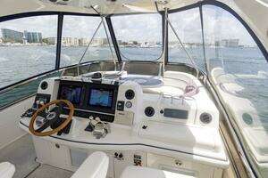 2007 Sea Ray 52 Sedan Bridge thumbnail 23