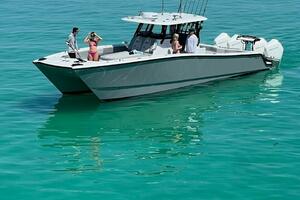 2022 Freeman 37 Center Console
