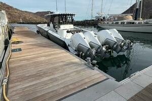 2022 Freeman 37 Center Console