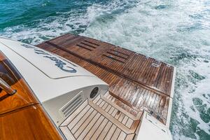  Hydraulic Swim Platform