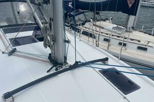 Shaz 40ft Jeanneau Yacht For Sale