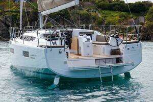 2021 Jeanneau Sun Odyssey 410 thumbnail 10