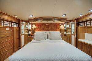 2011 Marlow Explorer 70E thumbnail 28