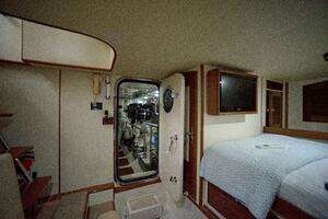2011 Marlow Explorer 70E thumbnail 38