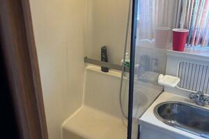 35ft Carver Yacht For Sale