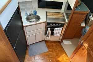 35ft Carver Yacht For Sale