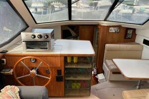 35ft Carver Yacht For Sale