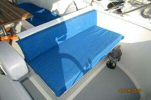 1989 DeFever Offshore Cruiser thumbnail 24